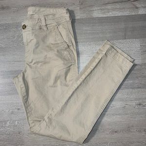 Uniform Khaki Skinny Pants Size 4